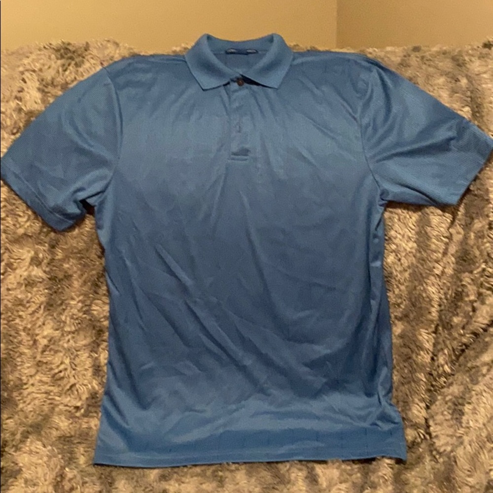 Men’s golf shirt